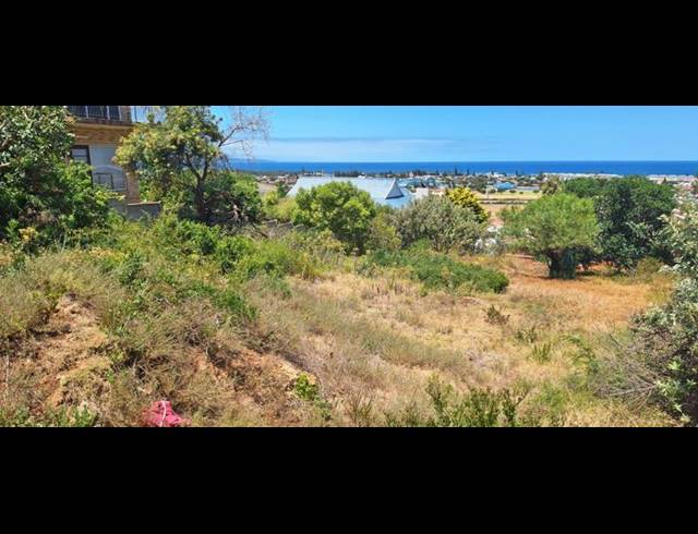 LAND FOR SALE IN HARTENBOS HEUWELS